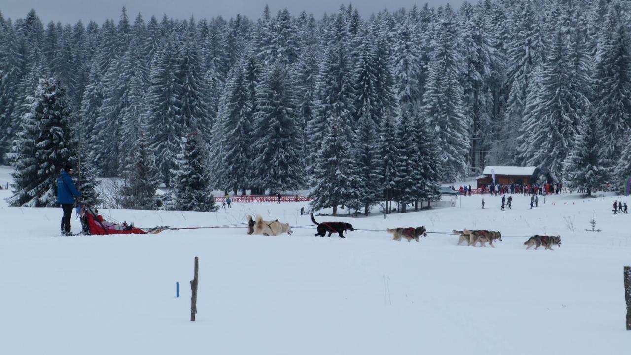 La Grange De Haute-Joux Les Fourgs Exterior foto